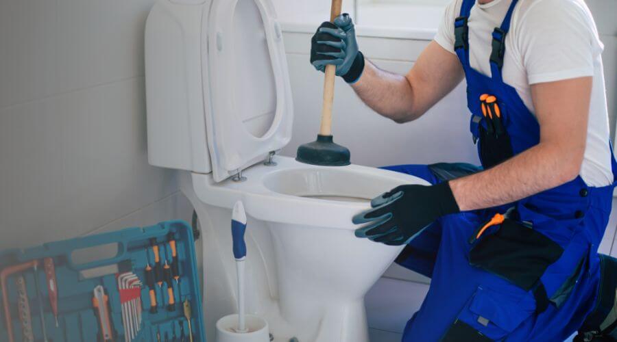 Professional same day plumber in Warren, RI